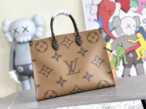 Luis Vuitton Handbags 096