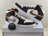 Air Jordan 1 Mid Chocolate 