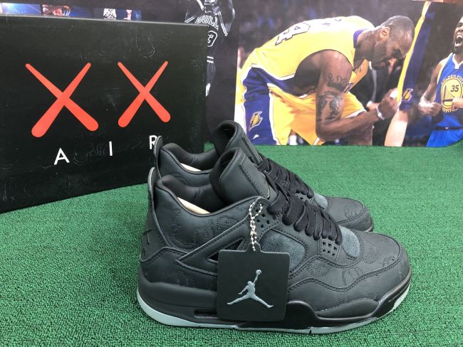 KAWS x Air Jordan 4 Retro