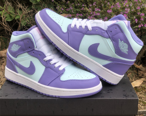 Air Jordan 1 Mid Violent 