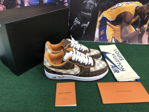 LOUIS VUITTON × Nike Air Force 1 Low 002
