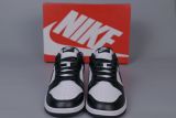 Nike SB Dunk Low Panda