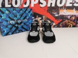 LV Men Shoes 002