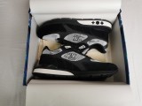 LV Men Shoes 002