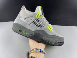 Air Jordan 4 Neon