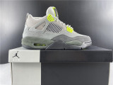 Air Jordan 4 Neon