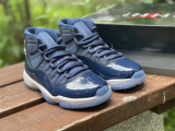 Air Jordan 11 Retro Patent Midnight Blue