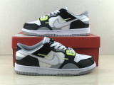  Nike Dunk Low Scrap