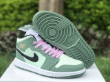 Air Jordan 1 Mid SE “Dutch Green”