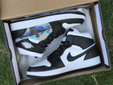 Air Jordan 1 Mid (GS）BLACK WHITE