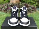 Air Jordan 1 Mid (GS）BLACK WHITE