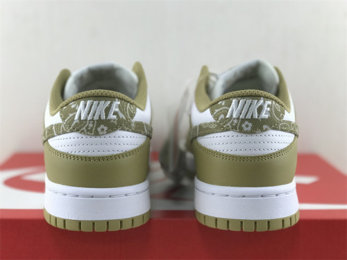 Nike SB Dunk Low ESS “Barley Paisley”