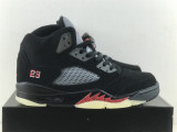 Air Jordan 5 Gore-Tex “Off-Noir” small Supreme