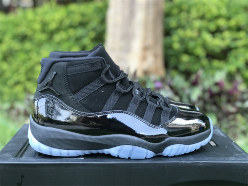 Air Jordan 11 “Blackout”