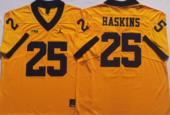 Michigan Wolverines Jerseys 121