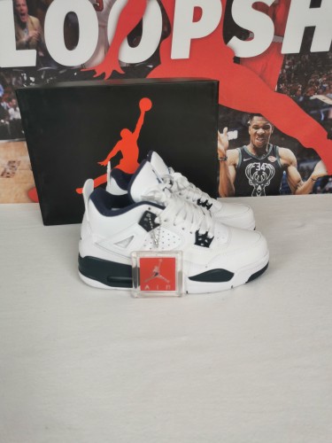 Jordan 4 Columbia AJ4