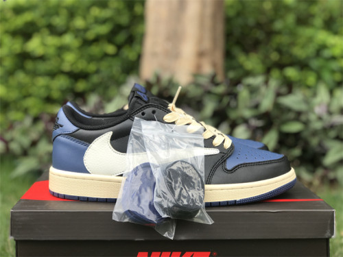 Travis Scott x Air Jordan 1 Low WMNS black & blue