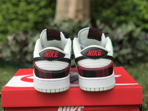 Nike Dunk Low “Plaid”