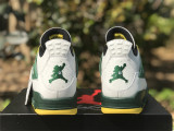 Air Jordan 4 white & green Oregon Ducks 