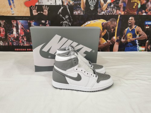 Air Jordan 1 High OG “Stealth”