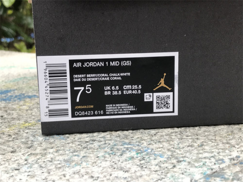 Air Jordan 1 Mid white & pink valentines 