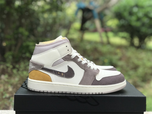 Air Jordan 1 Mid AJ1 brown & white 