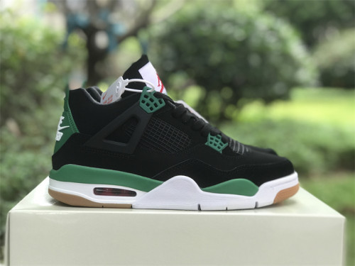 Nike SB x Air Jordan 4 black & green