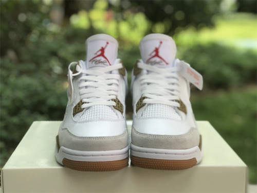 Nike SB x Air Jordan 4 white & brown