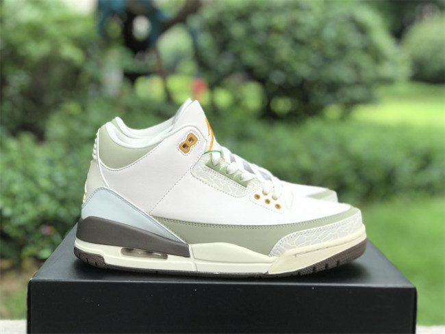 Air Jordan 3 white & green