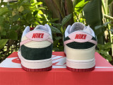 Nike Dunk Low “All Petals United”