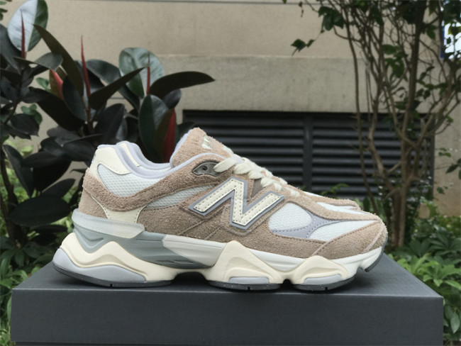 New Balance 9060 brown & white 