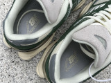 New Balance 9060 frog 