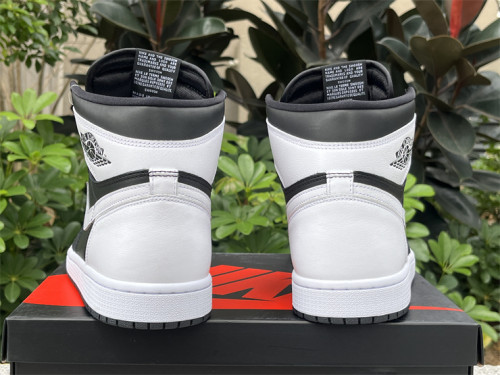 Air Jordan 1 High OG “Reverse Panda”