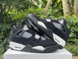 Air Jordan 4 “White Thunder”