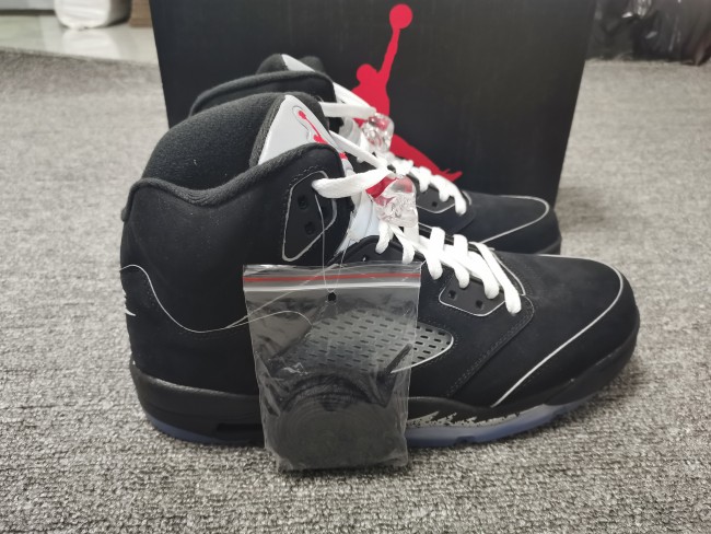 Air Jordan 5 OG Black Metallic