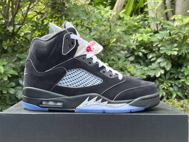  Air Jordan 5 “Black Metallic Reimagined”