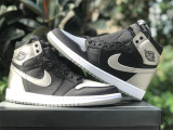 Air Jordan 1 High OG WMNS “Satin Shadow”