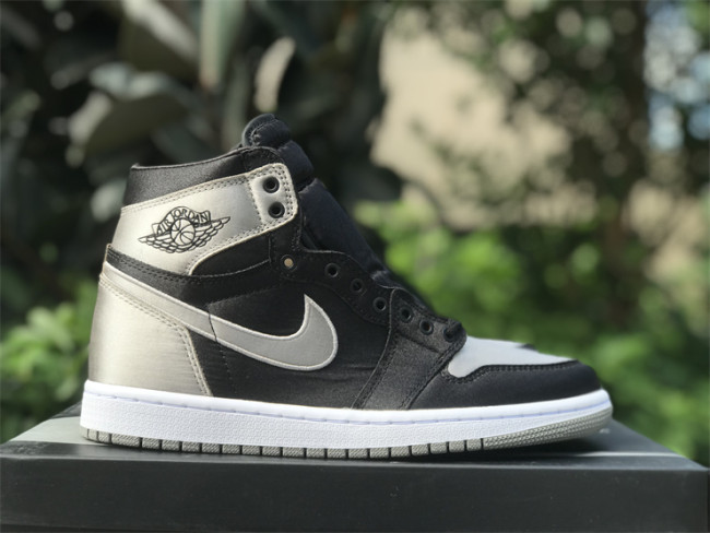 Air Jordan 1 High OG WMNS “Satin Shadow”