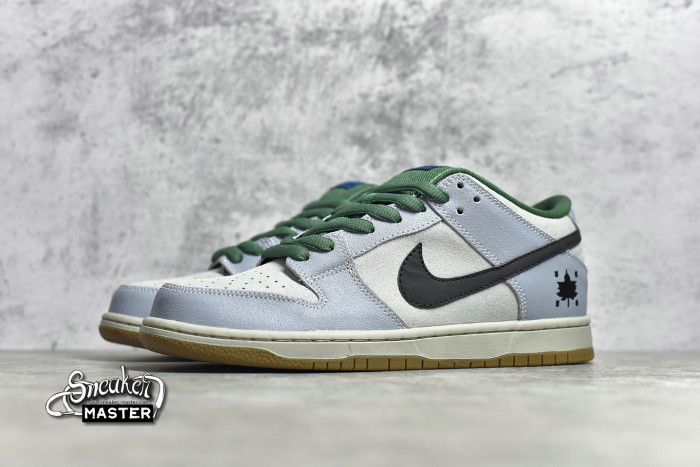 NIKE DUNK SB LOW MAPLE LEAF CENTRAL PARK DOVE GREY/GORGE GREEN/BLACK 313170-021