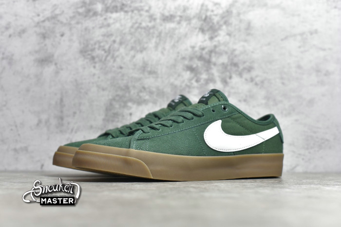 NIKE SB BLAZER LOW GT GREEN GUM FIR/WHITE-WHITE-GUM LIGHT BROWN DC0603-300