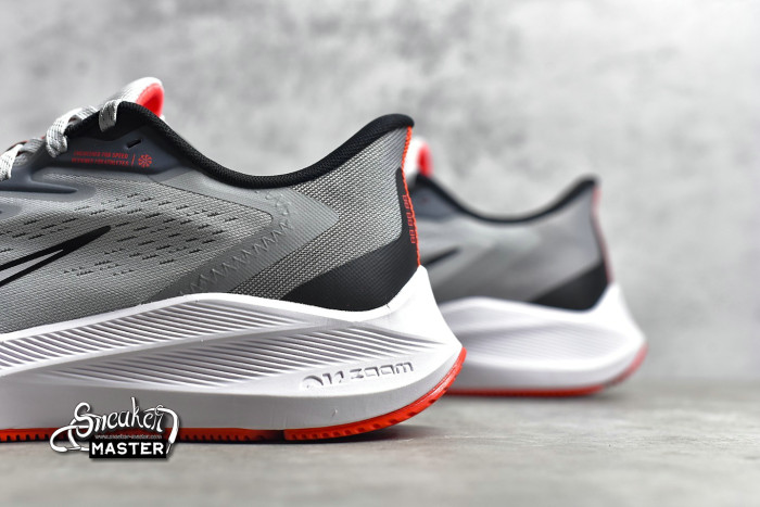 NIKE AIR ZOOM WINFLO 7 PHOTON DUST/BRIGHT CRIMSON-BLACK/WHITE CJ0291-012