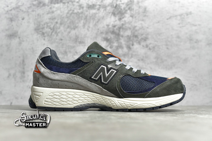 NEW BALANCE 2002R SHOES DEFENSE GREEN/NATURAL INDIGO ML2002RF
