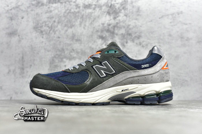 NEW BALANCE 2002R SHOES DEFENSE GREEN/NATURAL INDIGO ML2002RF