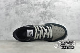 NIKE SB DUNK LOW BLACK/PURE PLATINUM-ANTHRACITE DH7913-001
