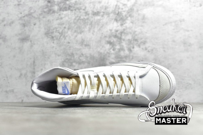 NIKE SB BLAZER MID '77 SE SISTERHOOD WHITE/HYPER ROYAL/WHITE CZ4627-100