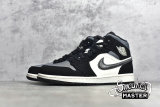 NIKE AIR JORDAN 1 MID SE SATIN GREY BLACK/SMOKE GREY-SAIL 852542-011