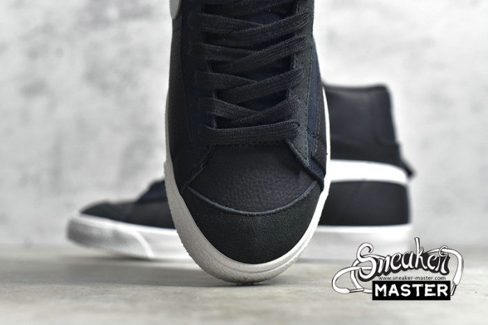 NIKE SLAM JAM X SB BLAZER MID CLASS 1977 BLACK/WHITE CD8233-001
