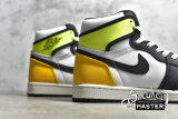 NIKE AIR JORDAN 1 HIGH OG VOLT GOLD WHITE/VOLT-UNIVERSITY GOLD-BLACK 555088-118