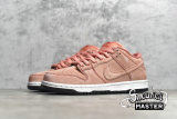 NIKE SB DUNK LOW PINK PIG ATOMIC PINK/UNIVERSITY RED-WHITE CV1655-600