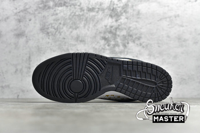 NIKE SUPREME X SB DUNK LOW BLACK STARS BLACK/WHITE/GOLD DH3228-102
